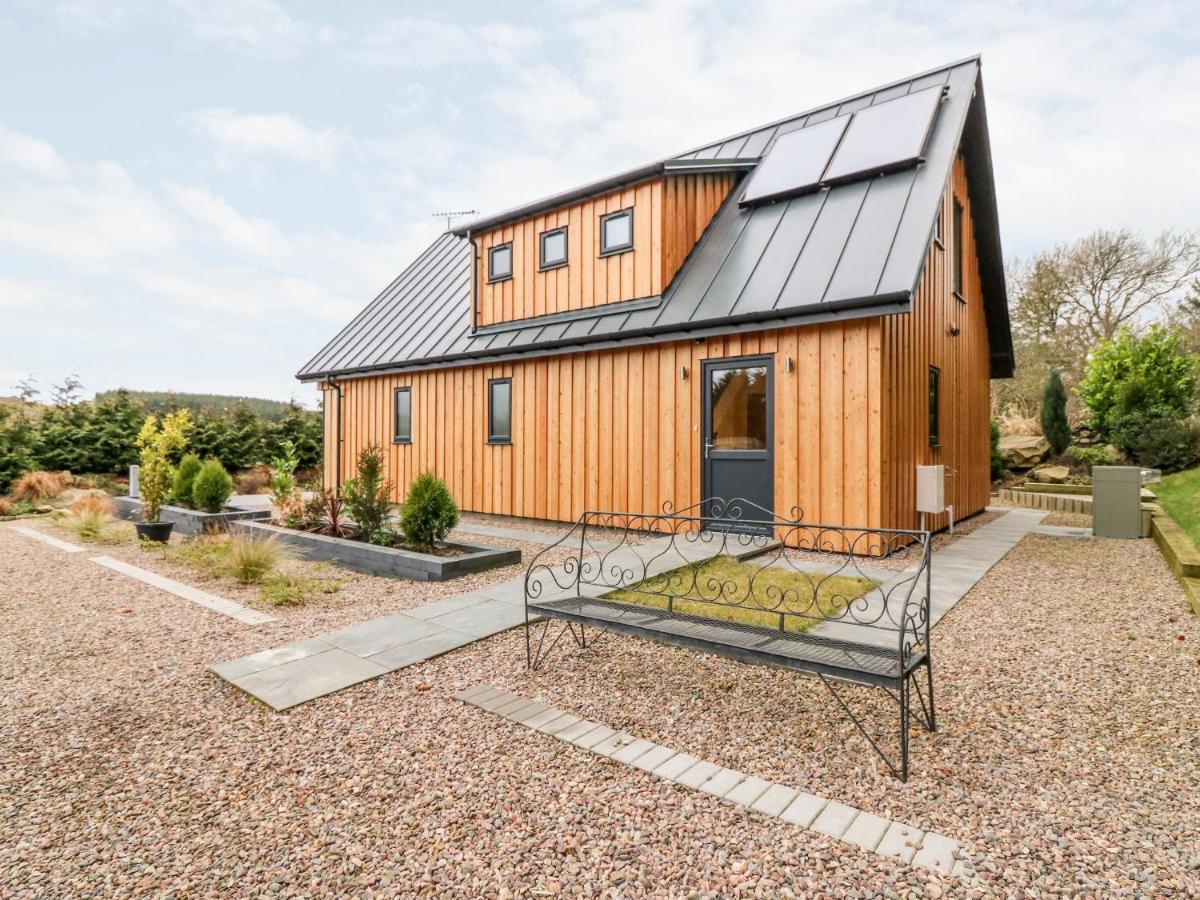 Larchwood Lodge Ellon Exterior photo